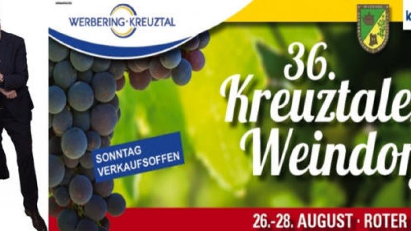 Kreuztaler Weinfest (NRW) Alleinunterhalter Thomas Röcher sorgte für Stimmung unterm Glasdach